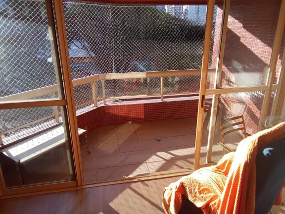 Imagem Oportunidade Apartamento 3 quartos 180m² próximo ao Shopping Curitiba