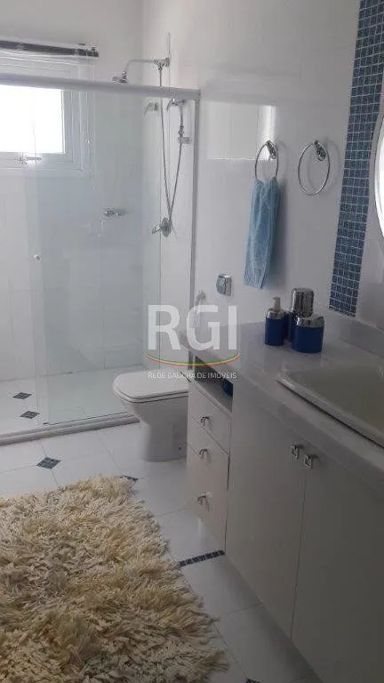 Imagem Casa para Venda - 728.71m², 6 dormitórios, sendo 6 suites, 3 vagas - Atlântida