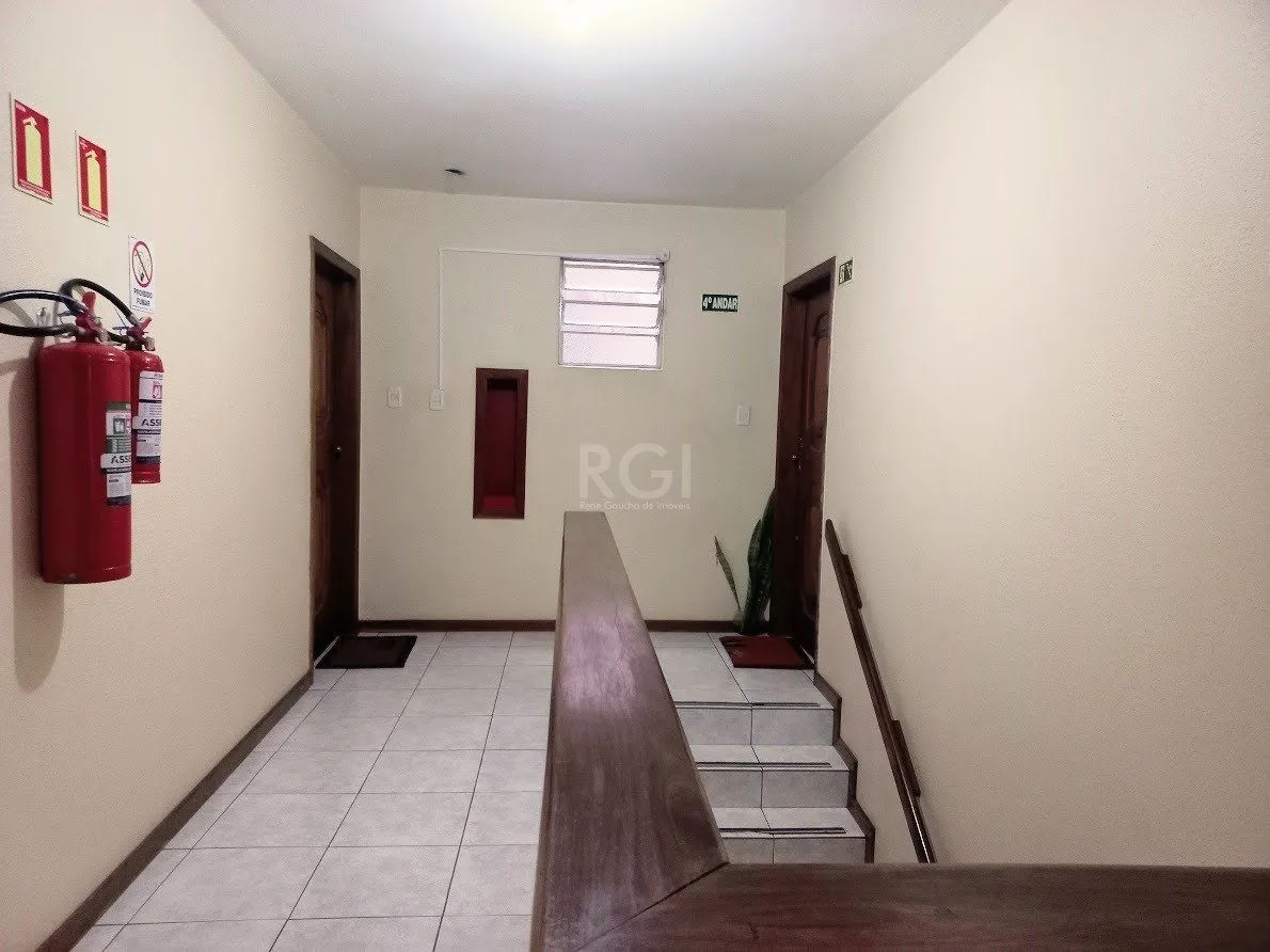 Imagem Apartamento para Venda - 59m², 2 dormitórios, 1 vaga - Passo da Areia
