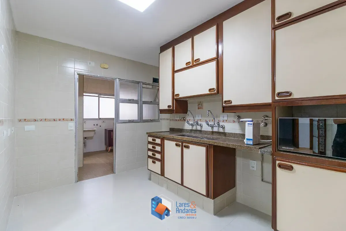 Imagem Apartamento para venda em Moema com 3 quartos, sendo 1 suíte, 172m²