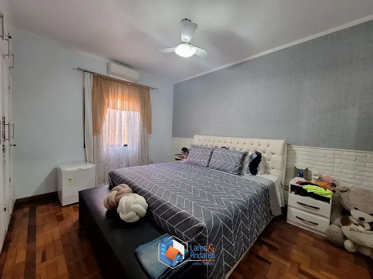 Imagem Sobrado para venda em Itaberaba com 3 quartos, sendo 3 suítes, 500m²