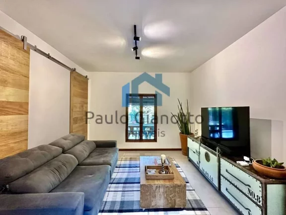 Imagem Casa charmosa com gourmet, spa e sauna em Cotia
