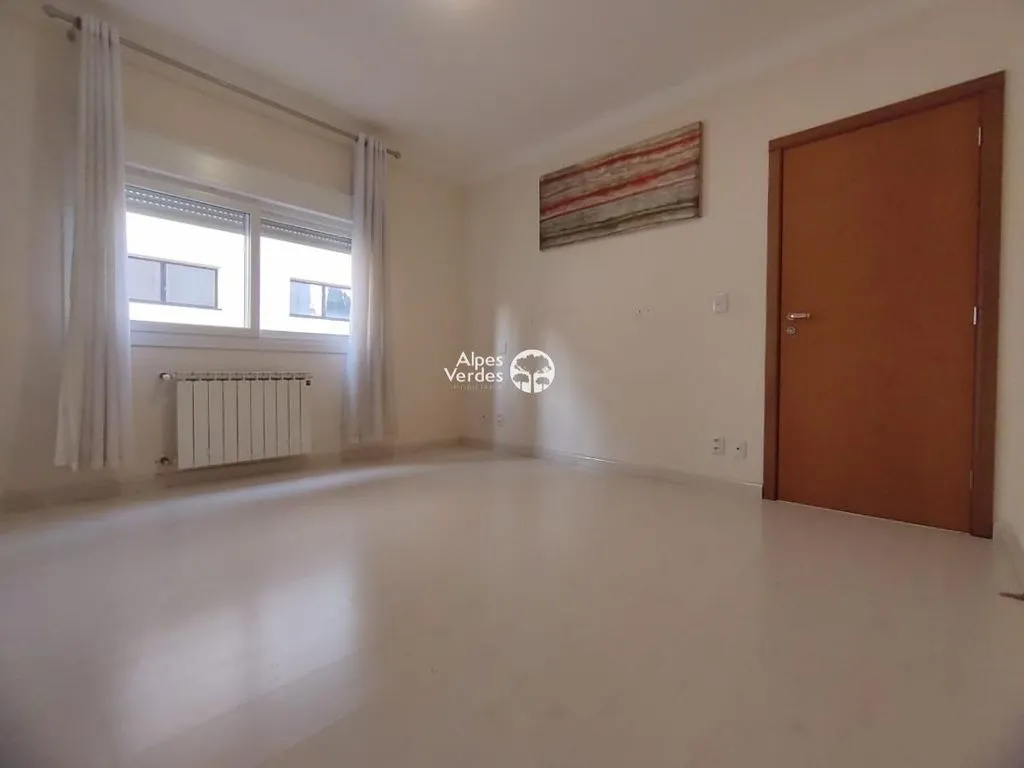Foto do imóvel Vende-se Apartamento em Canela a 1 minuto da Catedral de Pedra