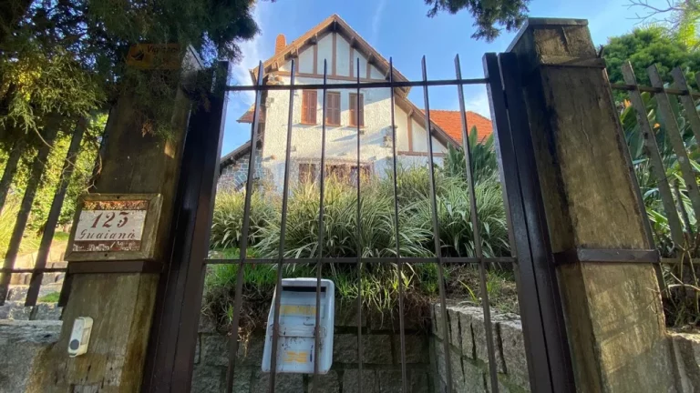 Imagem Casa para venda no bairro Vila Assunção em Porto Alegre
