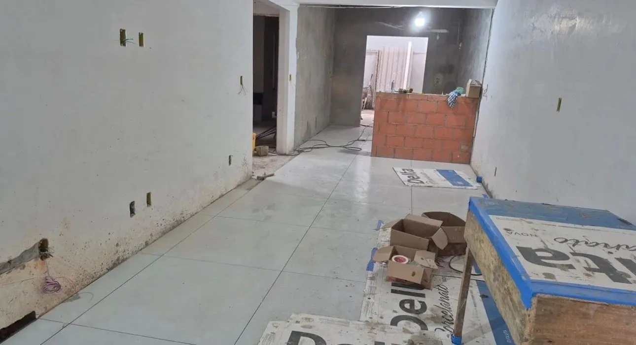 Imagem Casa para Venda em Hortolândia, Loteamento Jardim Vila Verde, 3 dormitórios, 1 suíte, 3 banheiros, 2 vagas