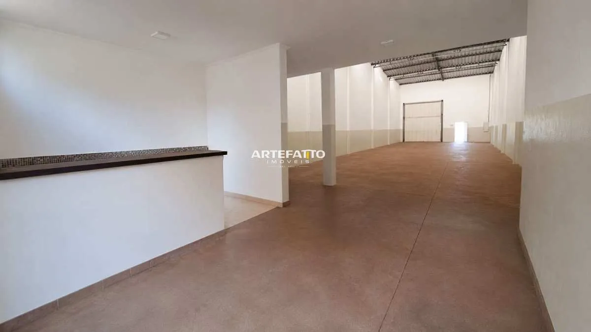 Imagem Barracão à venda em Franca, Parque Santa Hilda, 405m2