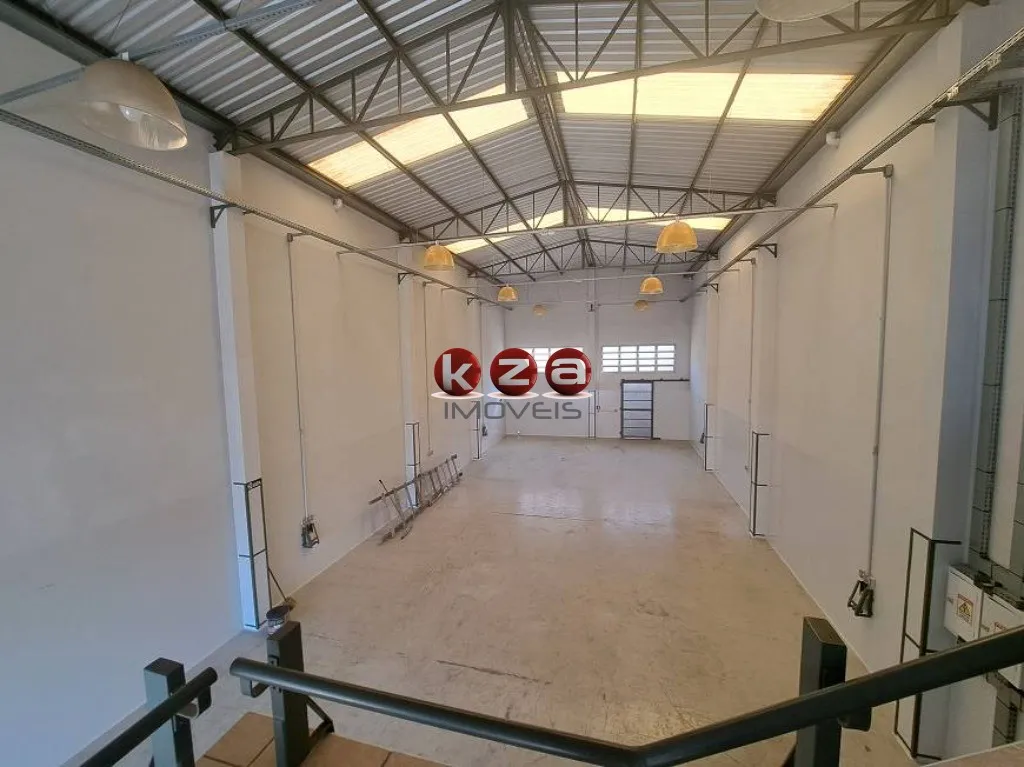 Imagem Barracão comercial e industrial para locação em Valinhos.