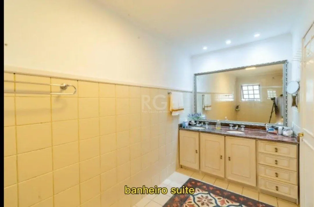 Imagem Casa para Venda - 280m², 4 dormitórios, sendo 1 suites, 3 vagas - Jardim Isabel