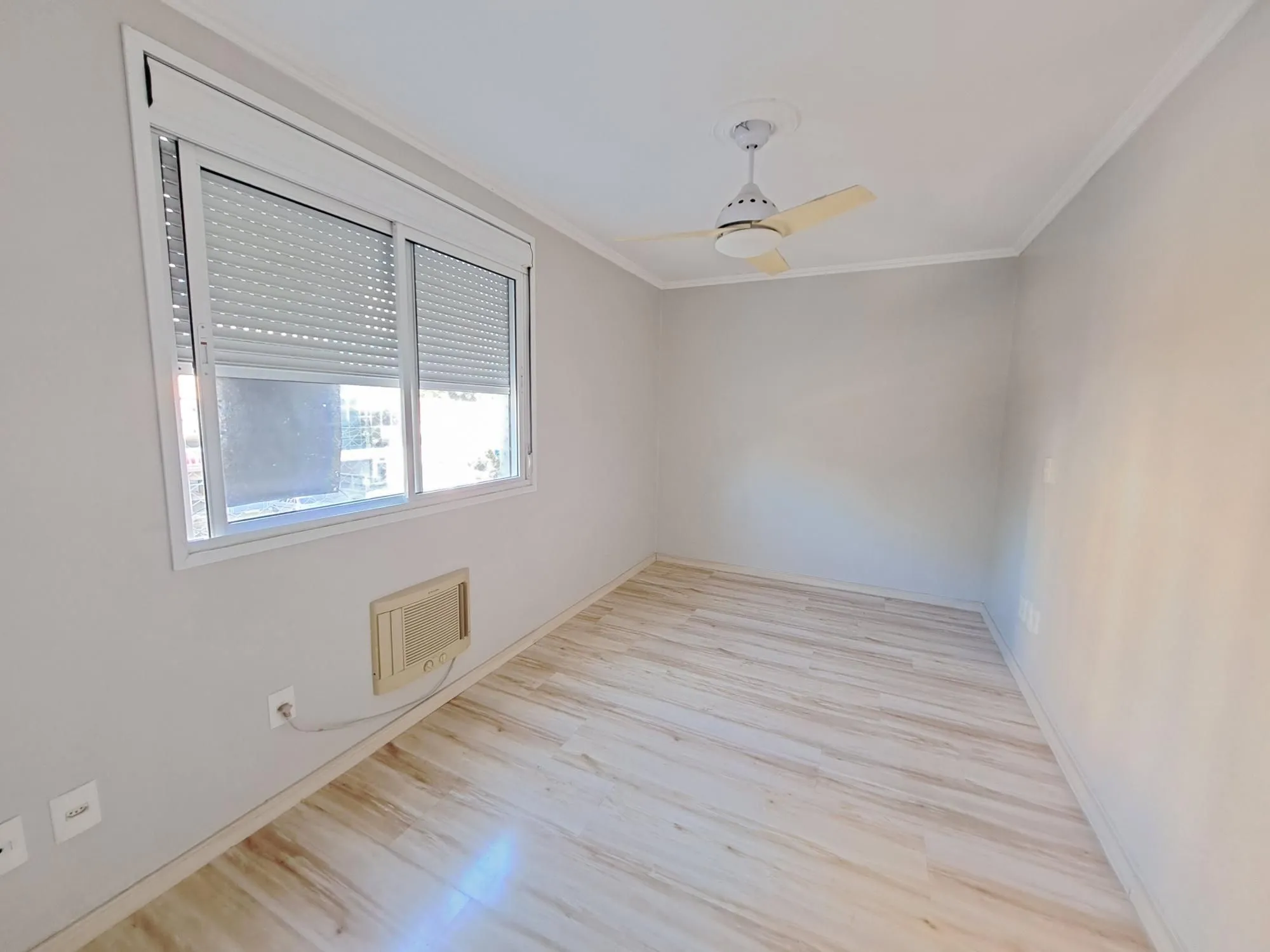 Imagem Apartamento 2 dormitórios com vaga no Menino Deus