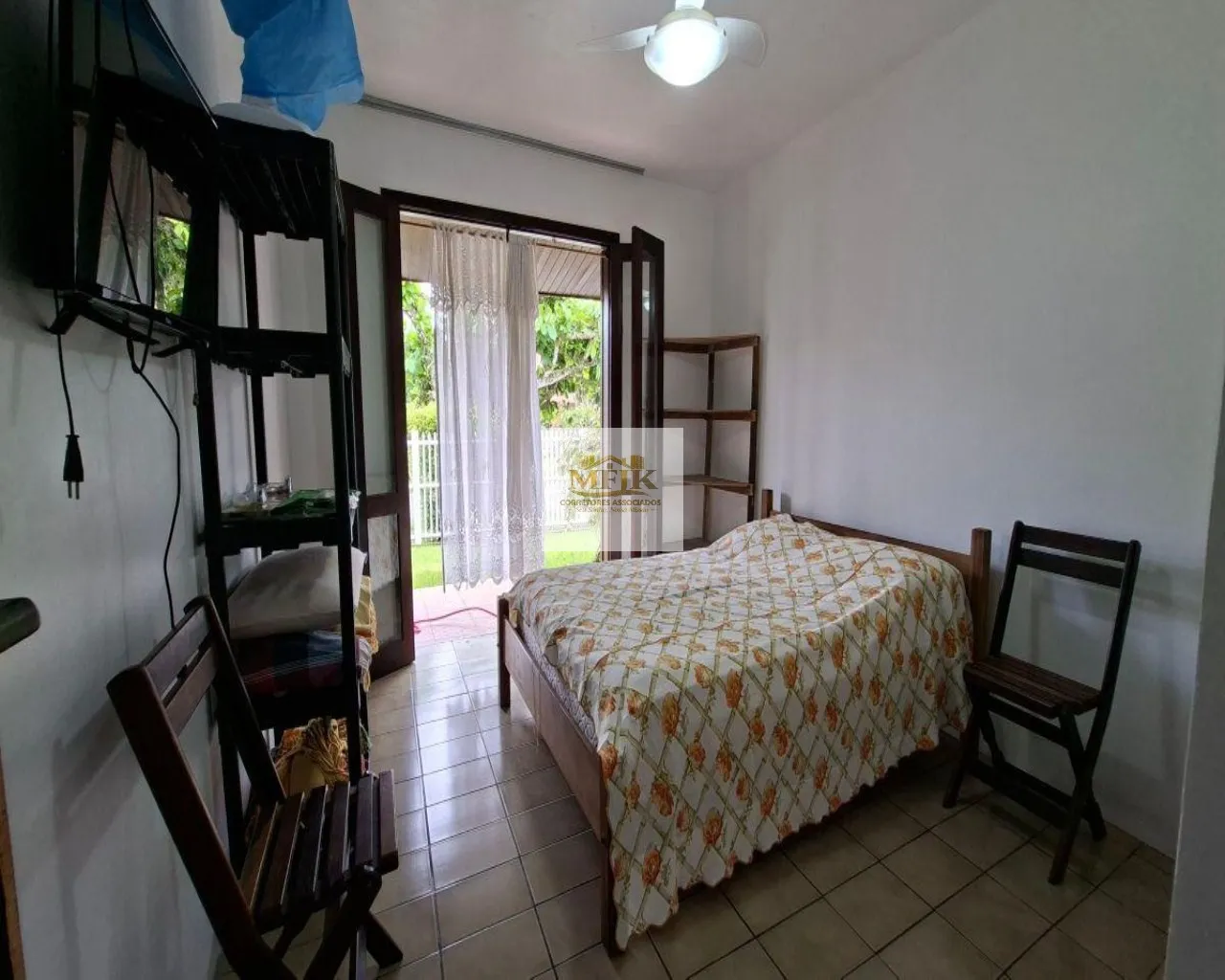 Imagem Casa com 4 quartos à venda no Atami