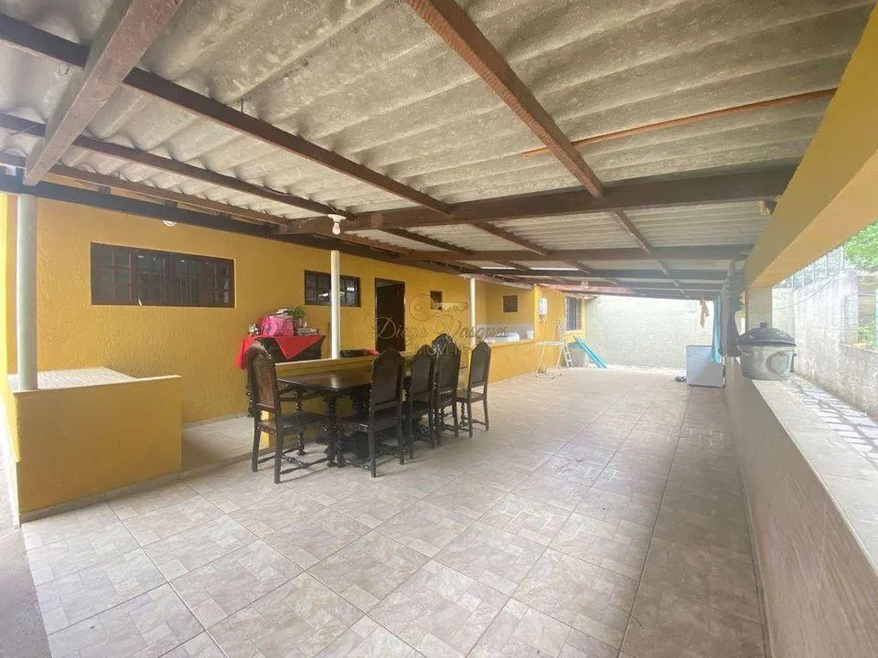 Imagem Casa para Venda em Teresópolis / RJ no bairro Pessegueiros