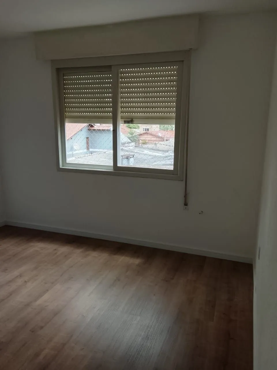 Imagem Excelente apto 2 dormitório recém reformado, vaga coberta e fechada - Vila Ipiranga