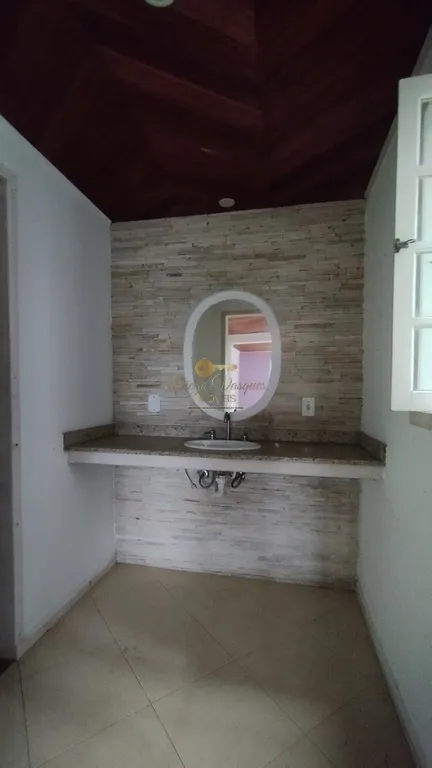 Imagem Casa em Condomínio para Venda em Guapimirim / RJ no bairro Centro