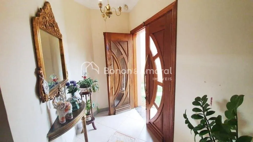 Imagem Casa com 3 Quartos e 4 banheiros à Venda, 170 m²