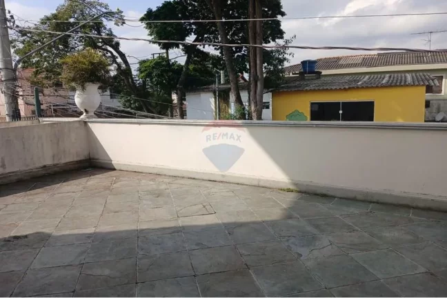 Imagem Casa bem localizada com 4 dormitórios 2 suíte 7 vagas 382m2