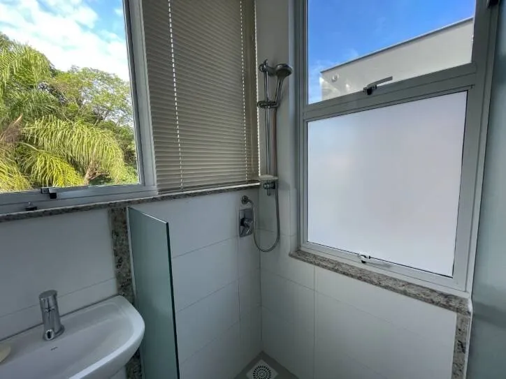 Imagem Casa com 4 dormitórios para alugar- Jurerê - Florianópolis/SC