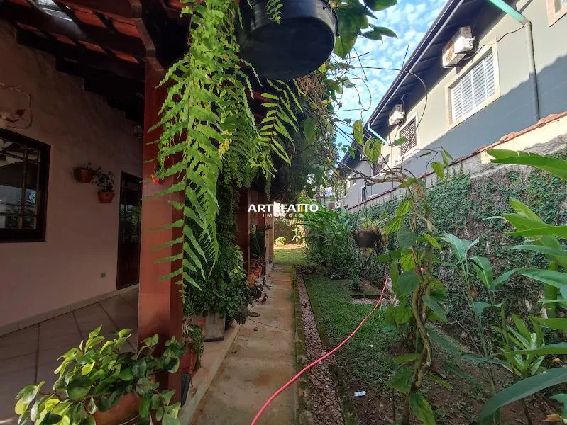 Imagem Casa à venda em Ubatuba, Praia Grande, com 5 quartos, 213m2
