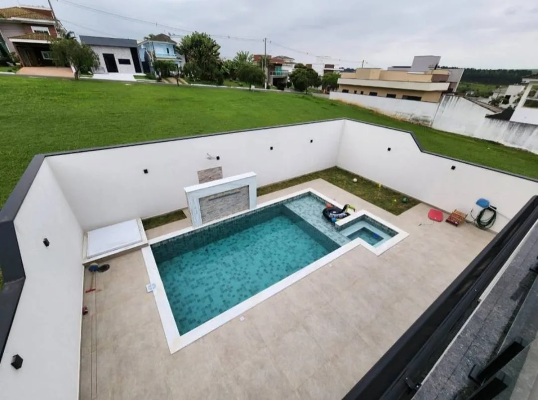 Imagem Lindo Sobrado Mobiliado no Cond. Villa Verona - 285m² com 3 Suítes