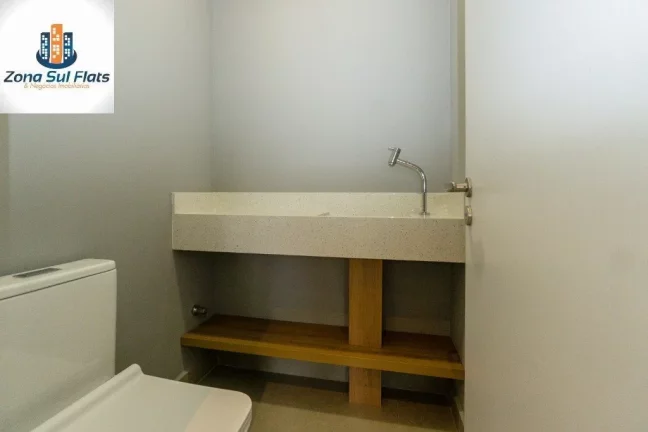 Imagem Apartamento à Venda Na Vila Mariana Com 2 Suítes, 1 Vaga e Varanda