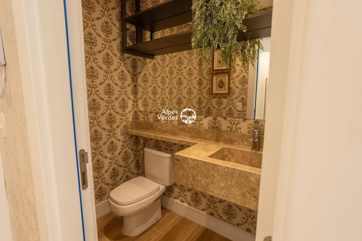 Imagem Vende-se Apartamento em Gramado, Bavária, com 2 quartos