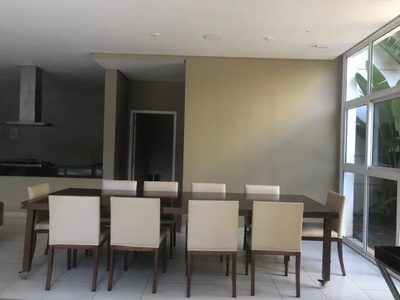 Imagem Vende-se lindo apartamento com varanda, 10° andar com vista panorâmica na região do Morumbi!