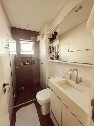 Imagem Apartamento com 2 dormitórios e 1 vaga de garagem em – Balneário Camboriú/SC