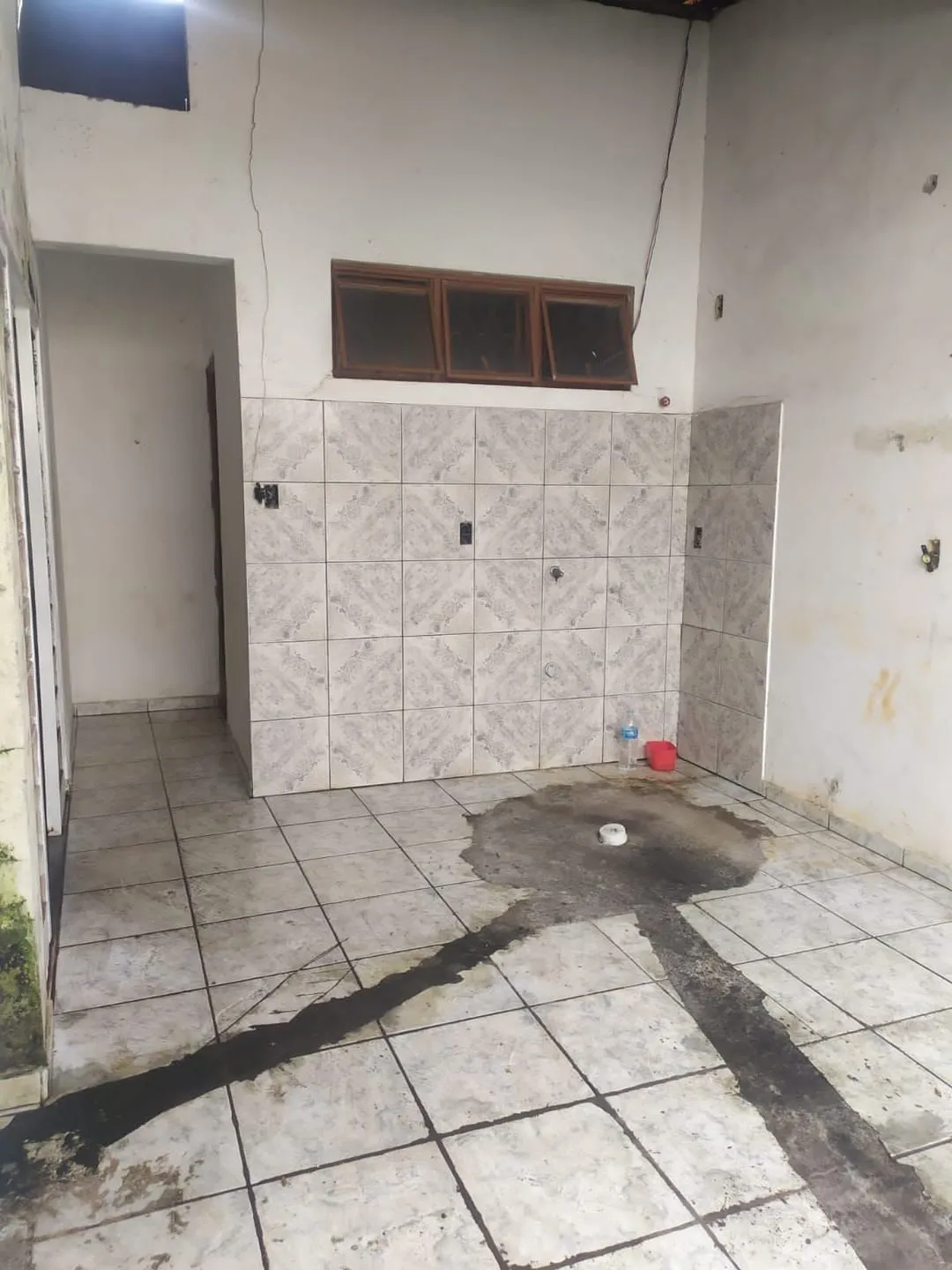 Imagem Casa à venda 2 Quartos, 1 Vaga, 100M², Alto São Pedro, Taubaté - SP