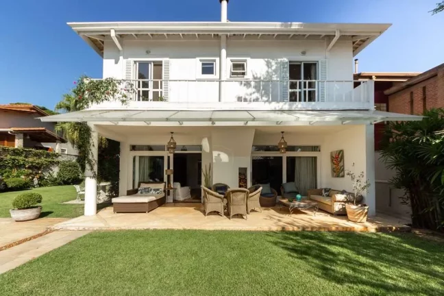 Imagem Casa de Vila 3 suítes 515m² Jardim Hípico São Paulo Rua Júlio Verne