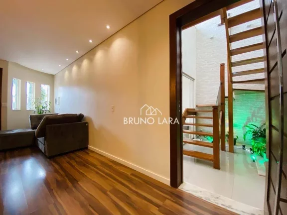 Imagem Casa à venda / Três Poderes.