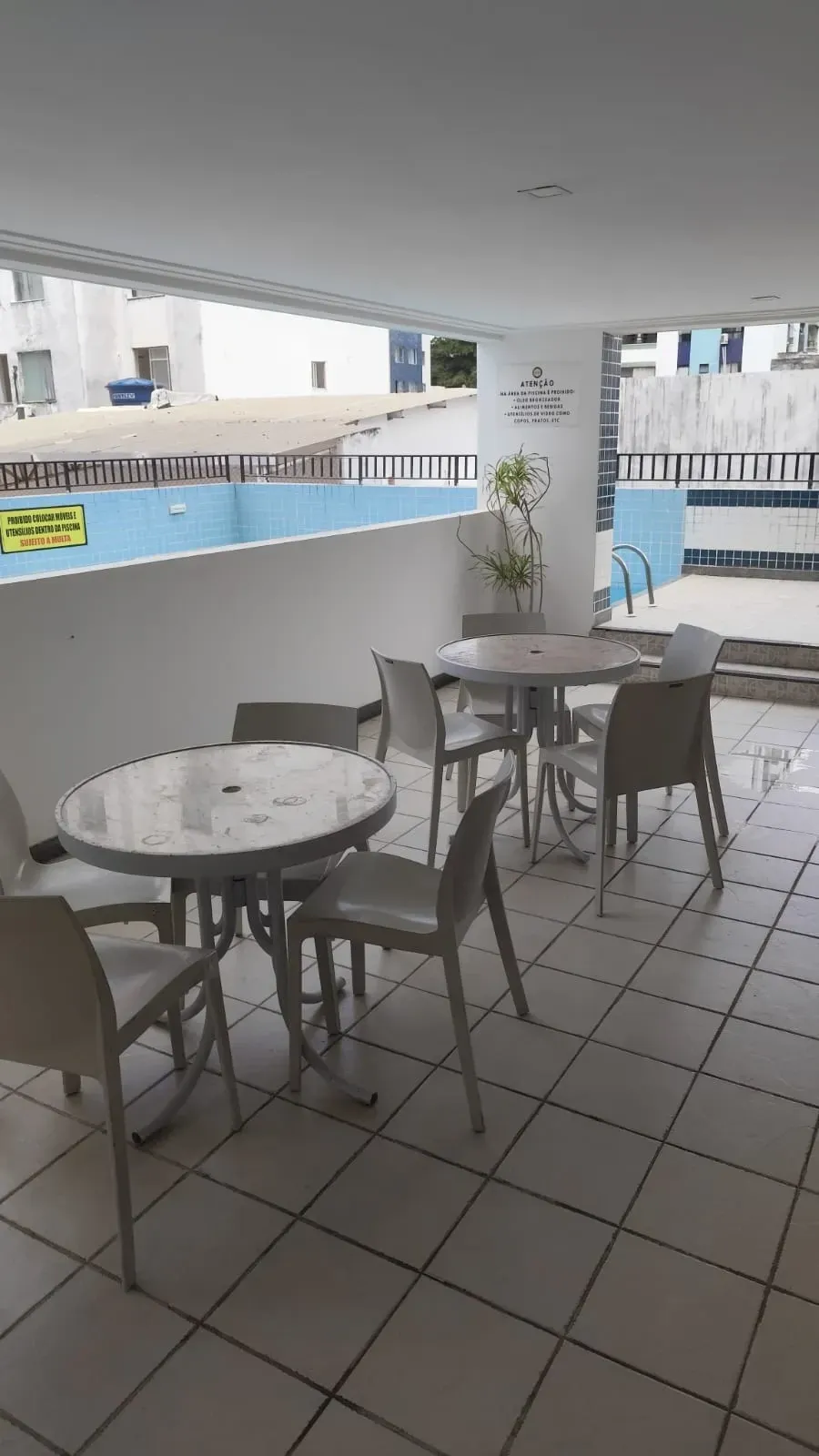 Imagem Apartamento com 1 Quarto para Alugar, 56 m² em Pituba - Salvador
