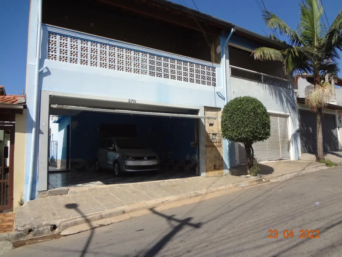 Foto do imóvel CASA - ESTILO SOBRADO em Rua Felício Fontana