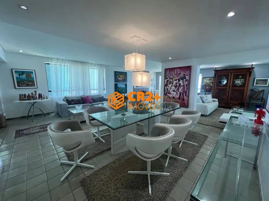 Imagem Apartamento a Beira Mar de piedade com 330M². Finamente decorado.