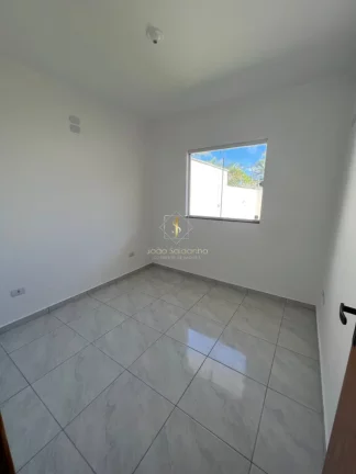 Imagem Casa a venda a 1 quadra do Mar, localizada no Balneário Nereidas.
