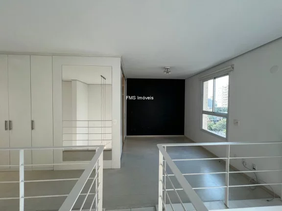 Imagem Apartamento duplex de 2 dormitórios no Campo Belo com 85m²