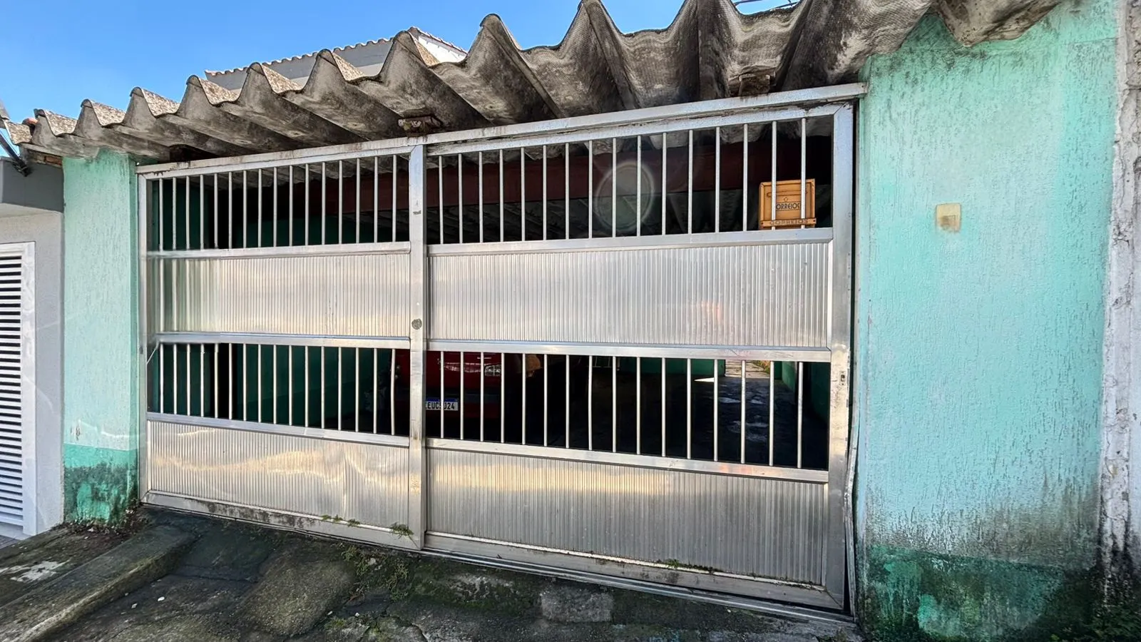 Foto do imóvel VENDO IMPECÁVEL CASA NO BAIRRO JARDIM SABARÁ! em Rua Curiá