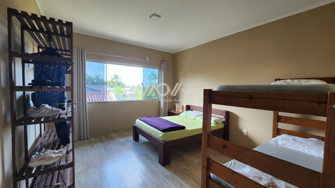 Imagem Casa com piscina à venda no bairro Bamerindus ? Quadra do mar
Excelente oportunidade para morar ou ...