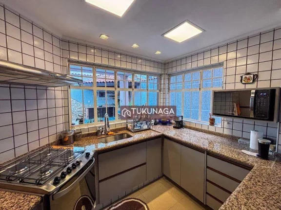 Imagem Sobrado com 3 quartos à venda, 350 m² por R$ 2.100.000 - Vila Rosália - Guarulhos/SP
