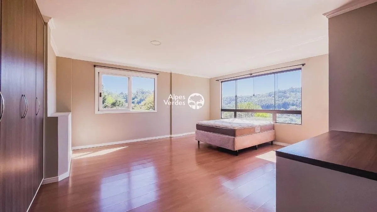 Foto do imóvel Apartamento à Venda em Avenida Central, Gramado - RS