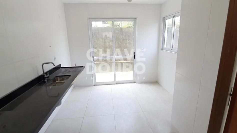 Imagem Casa em condomínio com 4 Quartos (1 suíte) em Vargem Grande Teresópolis RJ