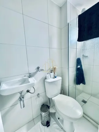 Imagem Apartamento de Luxo à Venda em Salvador-BA, no Caminho das Árvores: 3 Quartos, 3 Suítes, 3 Salas, 5 Banheiros, 3 Vagas, 146m².