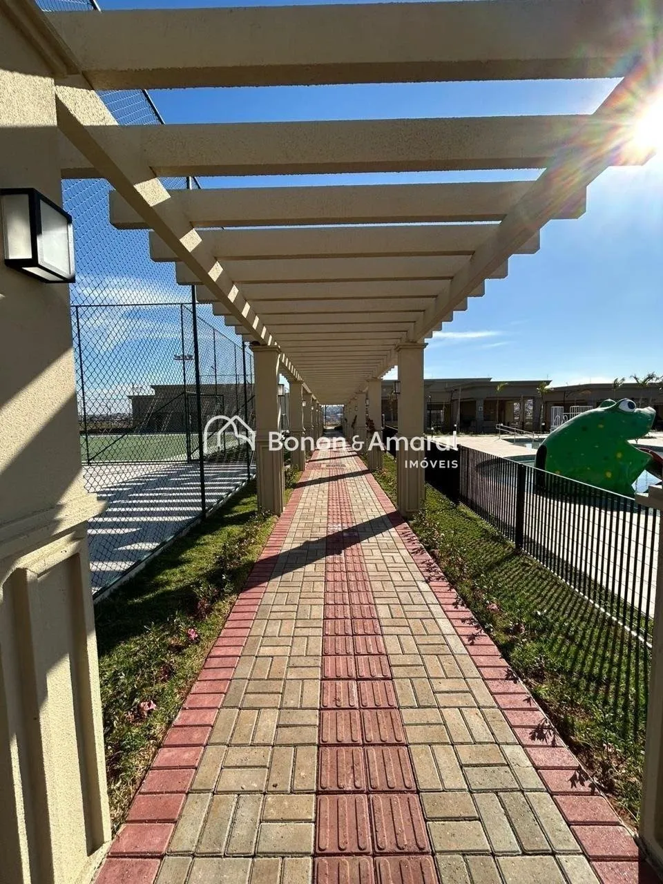 Imagem Terreno à venda em Condomínio fechado Terrassos, no bairro Parque Brasil 500 com lazer completo em Paulínia