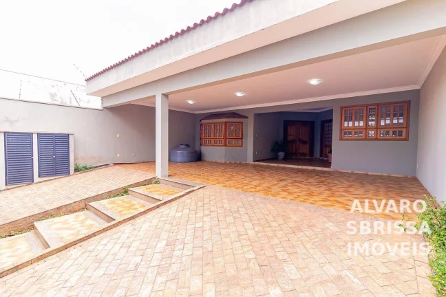 Imagem Maravilhosa Residência à Venda no Bairro Presidente Médici!