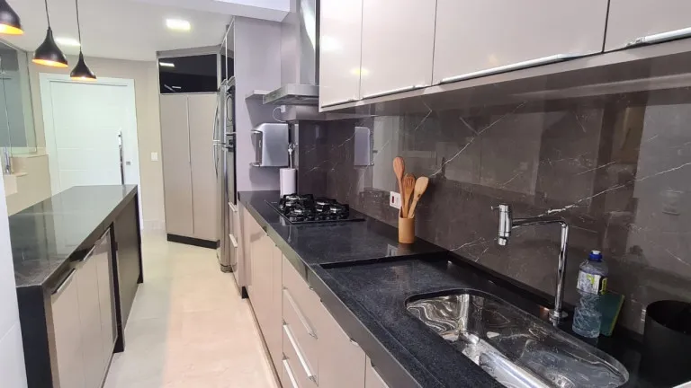 Imagem Apartamento com 3 Quartos à Venda, 180 m² em Riviera - Bertioga
