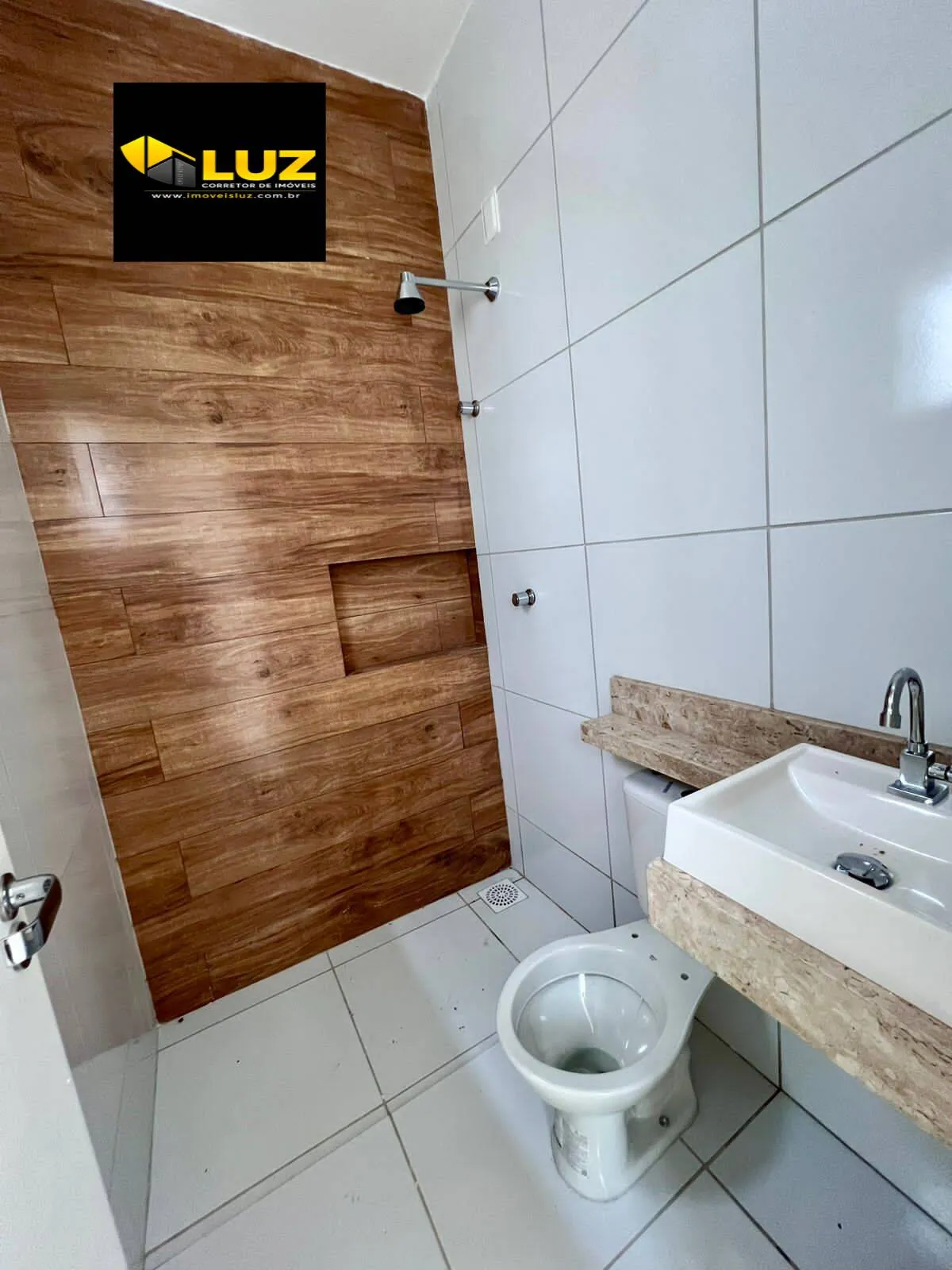 Imagem EXCLUSIVIDADE E CONFORTO EM LOCALIZAÇÃO PRIVILEGIADA!