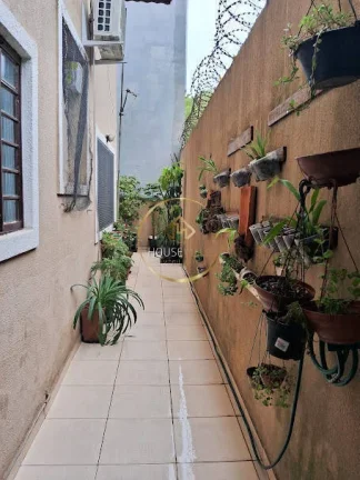 Imagem Casa Sobrado, 3 suítes, 2 vagas - Bosque dos Eucaliptos SJC