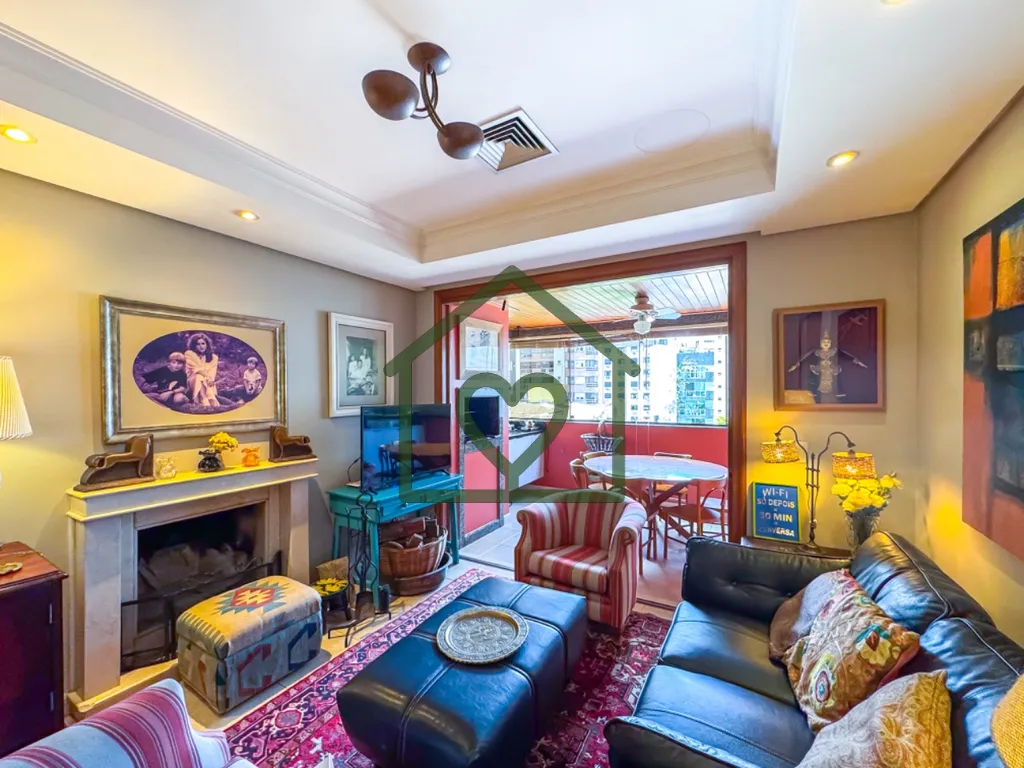 Imagem Apartamento de gestão da Label Brokers de 333 m² no bairro Bela Vista, em Porto Alegre. 
 
Amplo l...