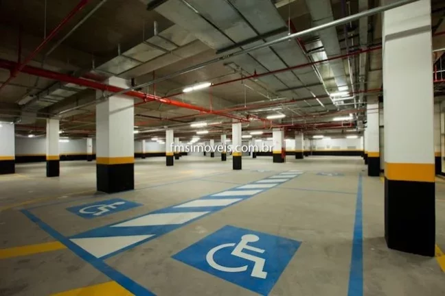 Imagem Conjunto Comercial com 541m2 na Av. Brigadeiro Faria Lima.