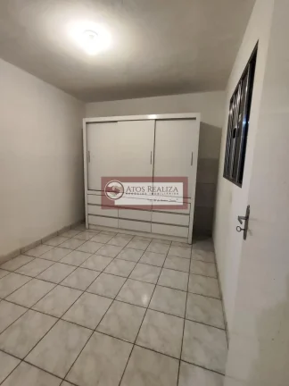 Imagem Casa à Venda no Jardim Martini, SP | 7 Quartos, 250m², R$550mil