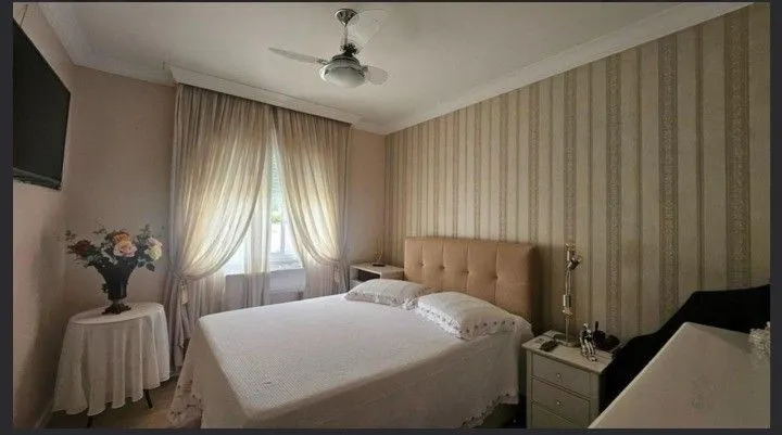 Imagem Apartamento com 2 suítes totalmente mobiliado a 150m da beira mar