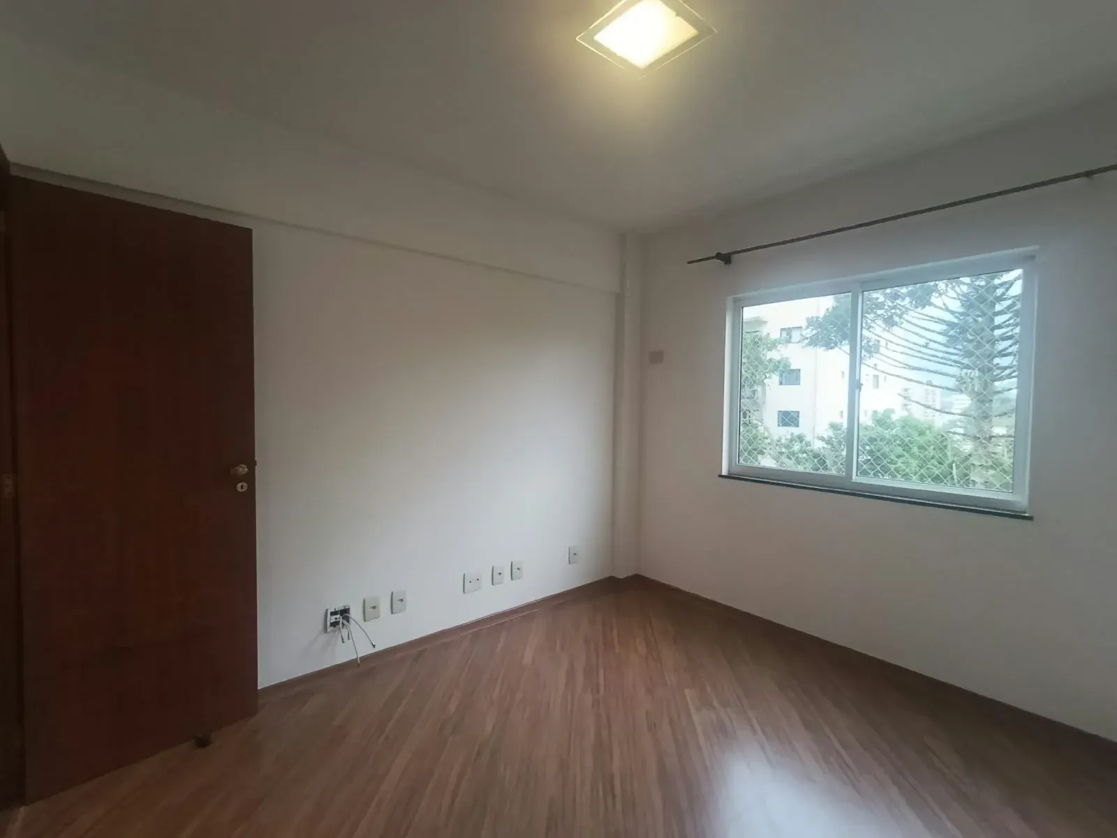 Imagem Apartamento com 1 Quarto para Alugar, 67 m² em Alto - Teresópolis